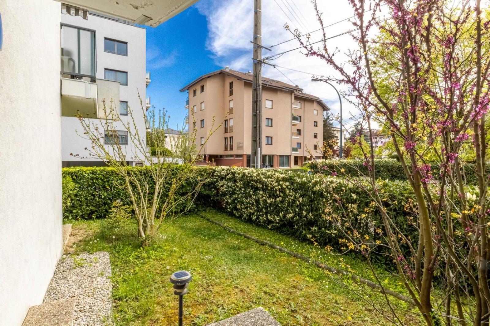 Le Gouverneur, 100M Du Lac Avec Parking Annecy Exterior foto